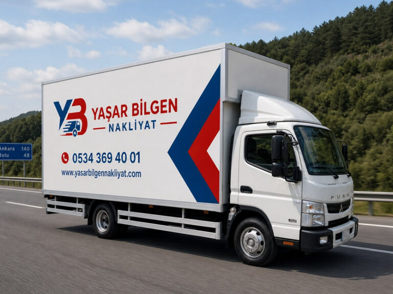 Otoyolda seyir halinde olan Yaşar Bilgen Nakliyat yazılı beyaz kapalı kasa kamyon